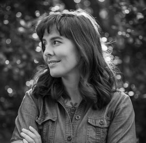 Алікс І. Герроу - фото