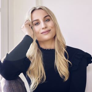 Айла Дейд - фото