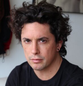 Бенхамін Лабатут - фото