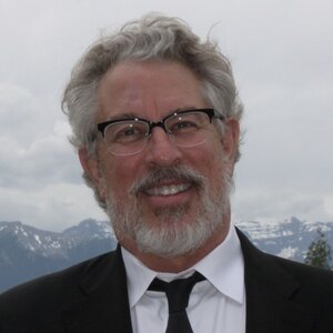 Брюс Д. Перрі - фото