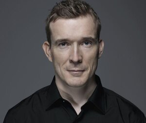 Девід Мітчелл - фото