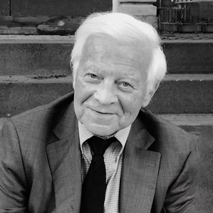 Джеймс Холліс - фото