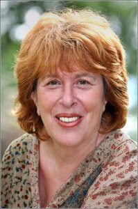 Елінор Баркетт - фото