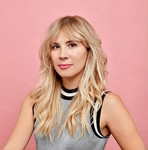 Емілі Генрі - фото