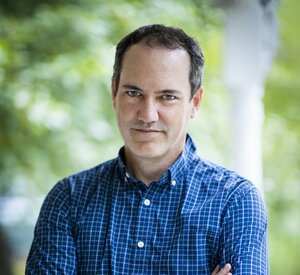 Еван Г’юз - фото