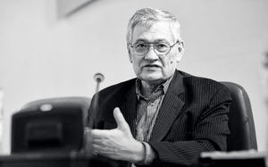 Георгій Почепцов - фото