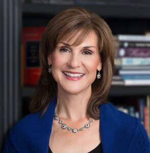 Карен Вайт - фото