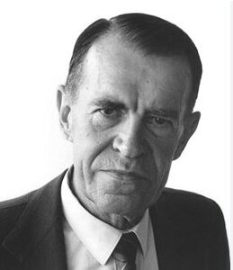 Карло Чіполла - фото