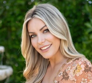 Кристал Гефнер - фото