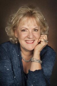 Ліз Бурбо - фото