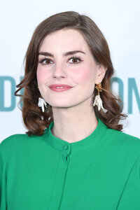 Лорі Нан - фото