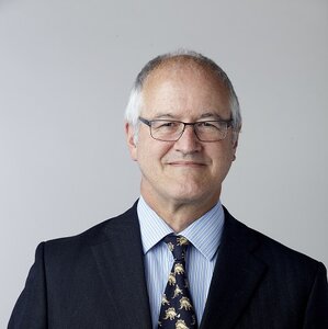 Майкл Бентон - фото