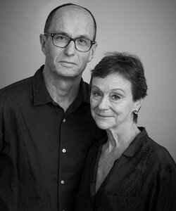 Ніккі Френч - фото