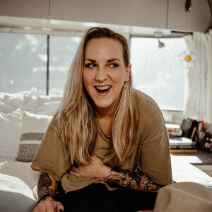 Ніккі Сент-Кроу - фото