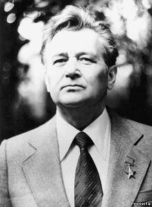 Олесь Гончар - фото