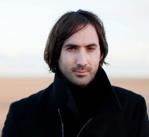 Пол Лінч - фото