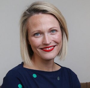 Саллі Гепворт - фото