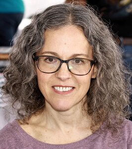 Сандра Ньюман - фото