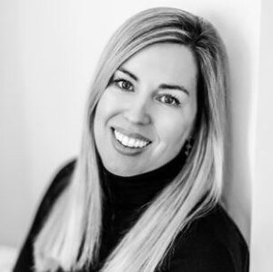 Сара Пірс - фото