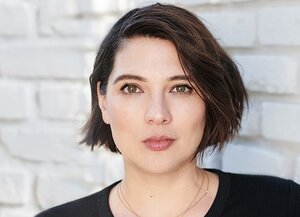 Тейлор Дженкінс Рід - фото