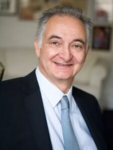 Жак Атталі - фото