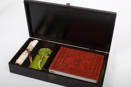 Historiae Biblicae Veteris et. Історія Біблії, Старого і Нового Заповіту (Факсимільне видання у подарунковій дерев'яній коробці з лупою) - фото книги