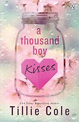 A Thousand Boy Kisses - фото книги