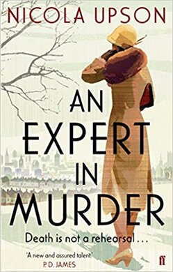 An Expert in Murder - фото книги