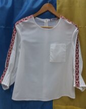 Блузка жіноча білого кольору (159) - фото обкладинки книги