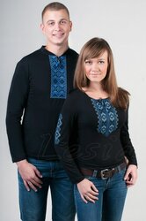 Футболка чоловіча "Синя вишивка" довгий рукав, чорний колір - фото обкладинки книги