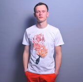 Футболка "Молотов" - фото обкладинки книги