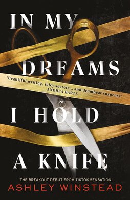 In My Dreams I Hold a Knife - фото книги