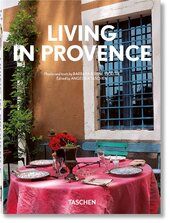 Living in Provence - фото обкладинки книги