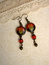 Сережки "Тризуб на червоно-чорному" 2 - фото обкладинки книги