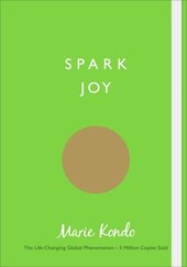 Spark Joy: An Illustrated Guide to the Japanese Art of Tidying - фото обкладинки книги