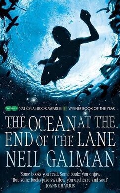 The Ocean at the End of the Lane - фото книги