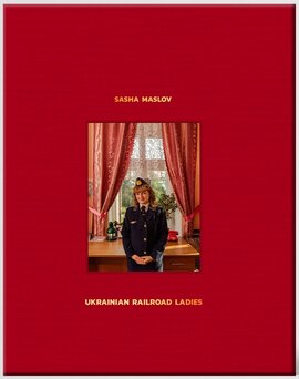 Ukrainian Railroad Ladies - фото книги