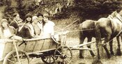 С.Бандера на підводі, поч. 20-х рр.