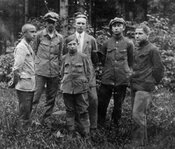 С.Бандера з друзями, 1924 р.