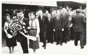 На могилі Є.Коновальця, Роттердам, 1958 р._3