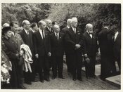 В еміграції