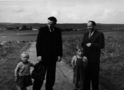 NN і С.Бандера з дітьми, сер. 1950-х рр.
