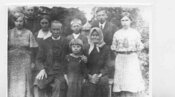 Сім'я Бандери, 1933
